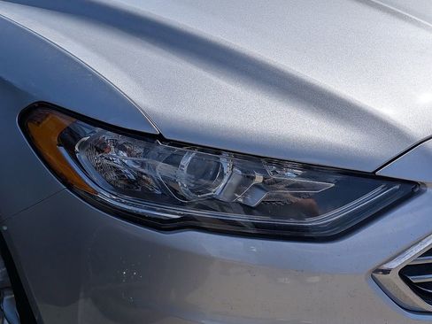 Used 2017 Ford Fusion S FWD image 12