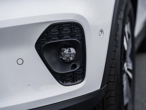 Certified 2025 Mercedes-Benz GLB 250 4MATIC image 15