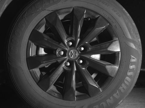 Used 2025 MAZDA CX-50 AWD 2.5 S w/ Select Package image 12