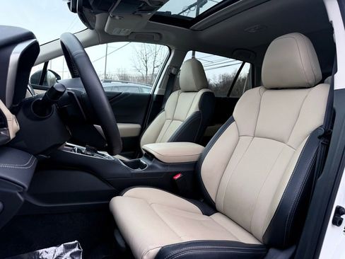 Certified 2025 Subaru Outback Limited image 19