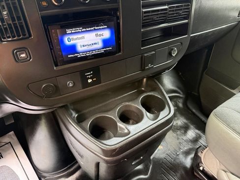 Used 2021 GMC Savana 2500 w/ Driver Convenience Package RWD image 32