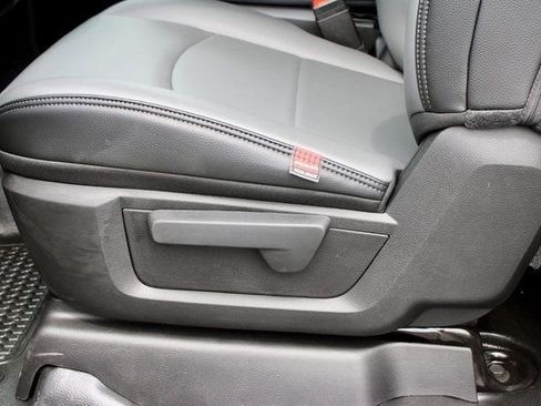 New 2024 RAM 3500 Tradesman w/ Chrome Appearance Group image 13