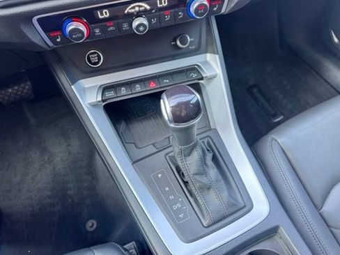 Used 2023 Audi Q3 2.0T Premium Plus w/ Premium Plus Package AWD/4WD image 40