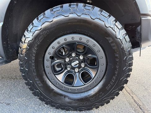 Used 2023 Ford F150 Raptor w/ Raptor Carbon Fiber Package image 18