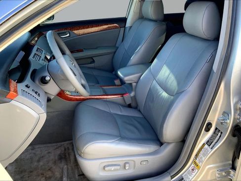 Used 2006 Toyota Avalon XLS FWD image 5
