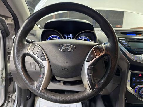 Used 2012 Hyundai Elantra GLS w/ Preferred Pkg 3 image 18