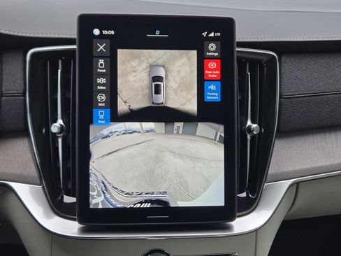 New 2026 Volvo XC90 B6 Ultra w/ Protection Package AWD/4WD image 16