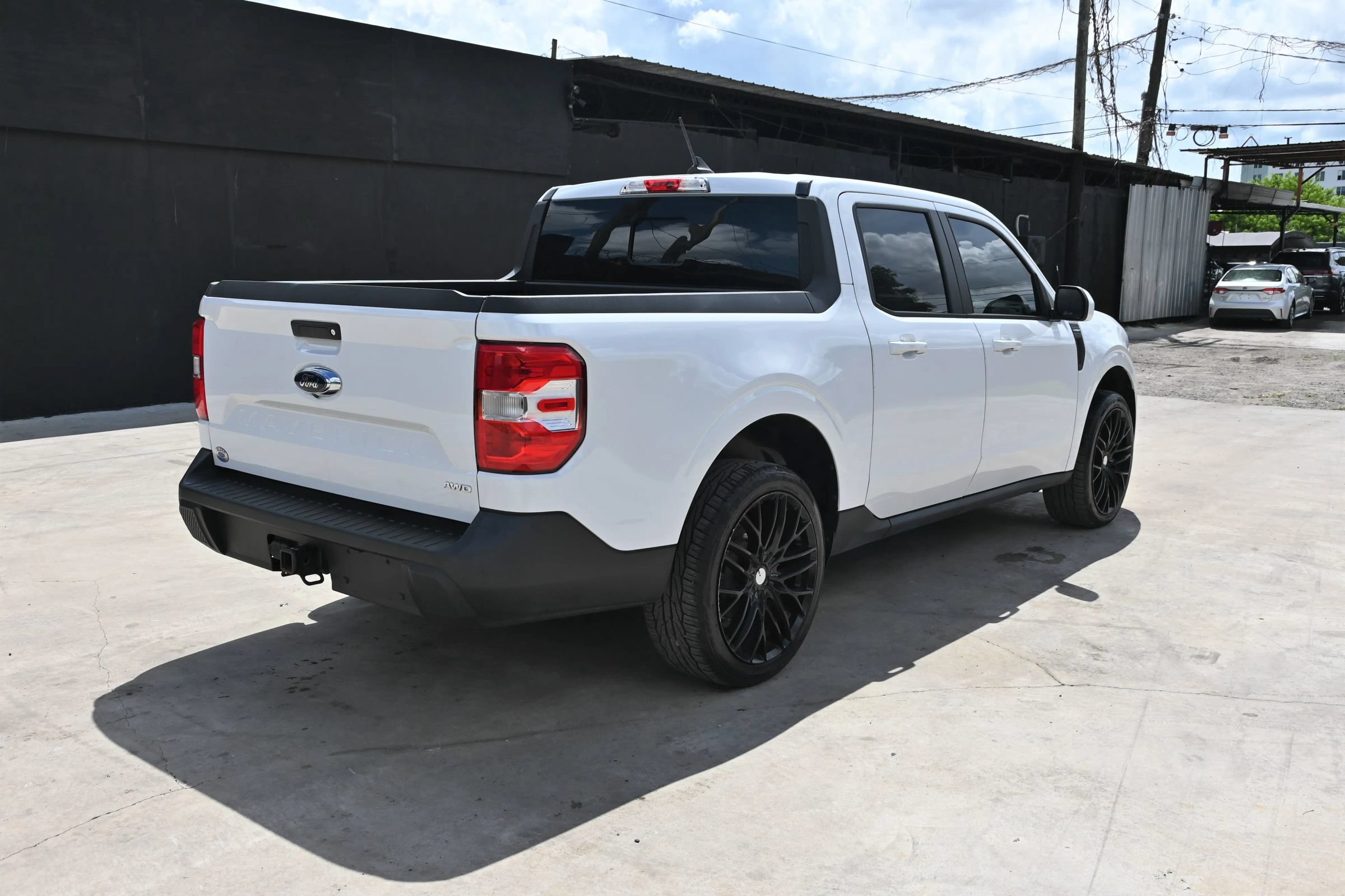 Used 2023 Ford Maverick Lariat w/ Lariat Luxury Package AWD/4WD image 5