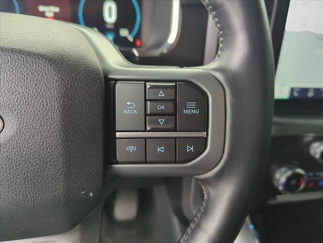Used 2023 Ford F150 Lariat w/ Trailer Tow Package AWD/4WD image 16