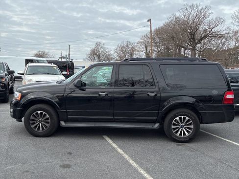 Used 2017 Ford Expedition EL XLT w/ Equipment Group 202A image 5