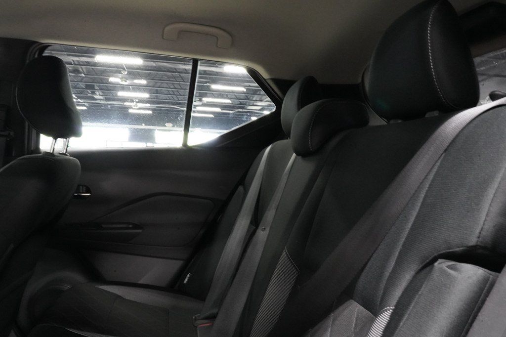 Used 2020 Nissan Kicks SV FWD image 22