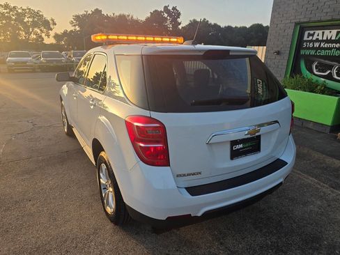 Used 2017 Chevrolet Equinox LS image 76