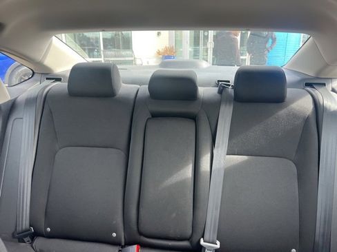 Certified 2022 Honda Civic EX image 15