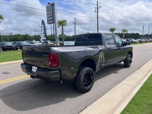 New 2026 RAM 3500 Big Horn AWD/4WD image 3