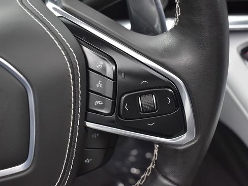 Used 2021 Chevrolet Corvette Stingray Premium Conv w/ Z51 Performance Package image 17