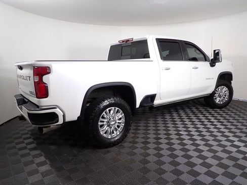 Used 2022 Chevrolet Silverado 3500 High Country w/ Z71 Off-Road Package image 22
