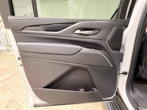 Used 2024 Cadillac Escalade ESV Sport w/ Touring Package AWD/4WD image 44