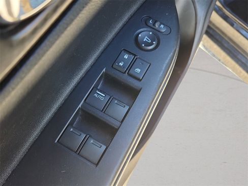 Used 2016 Honda Accord Sport image 15