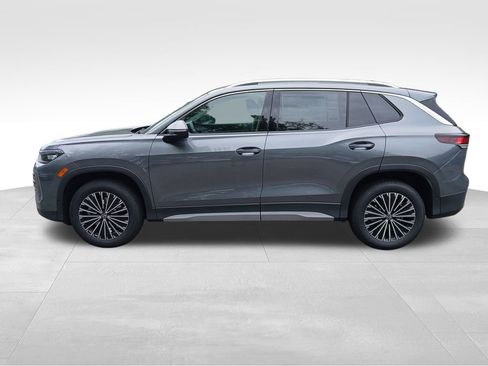 New 2025 Volkswagen Tiguan S image 2