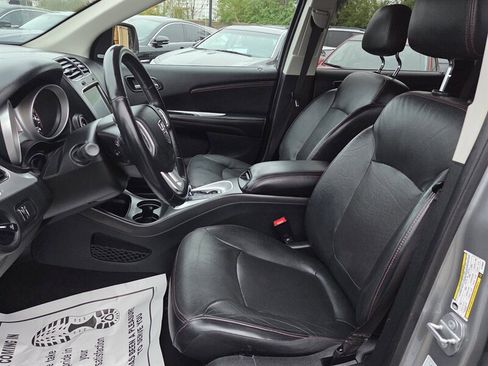 Used 2019 Dodge Journey GT image 13