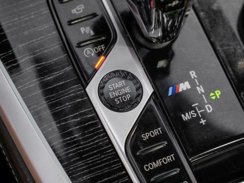 Used 2021 BMW X7 M50i w/ Dynamic Handling Package AWD/4WD image 29
