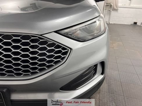 Used 2023 Ford Edge SEL AWD/4WD image 13