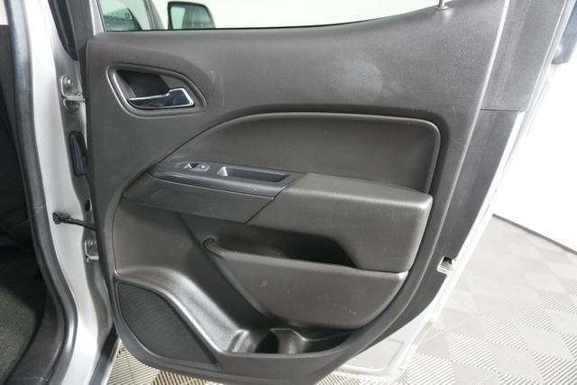 Used 2018 Chevrolet Colorado LT w/ Redline Special Edition AWD/4WD image 31
