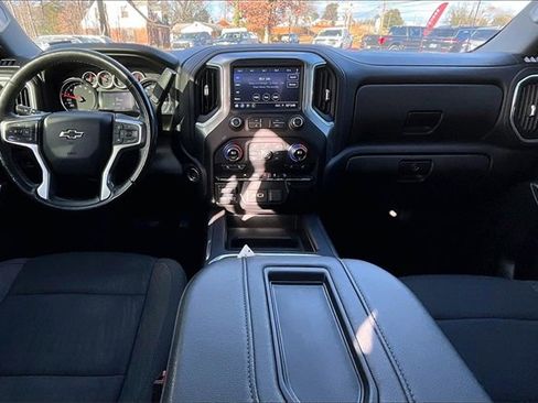 Used 2021 Chevrolet Silverado 1500 RST image 18