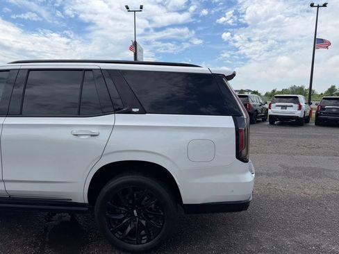 Used 2021 Cadillac Escalade Sport Platinum AWD/4WD image 8