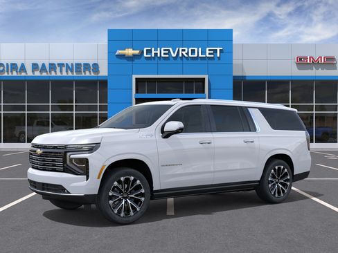 New 2026 Chevrolet Suburban High Country RWD image 3