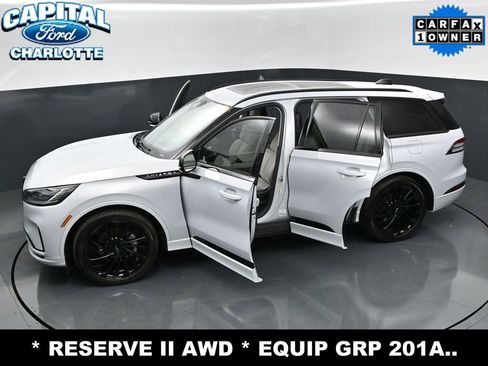 Used 2025 Lincoln Aviator Reserve w/ Equipment Group 201A image 38