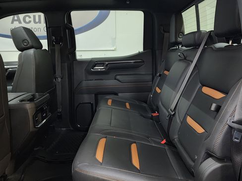 Used 2023 GMC Sierra 1500 AT4 w/ AT4 Premium Package image 16