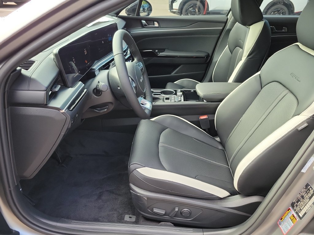 New 2027 Kia K5 GT-Line image 21