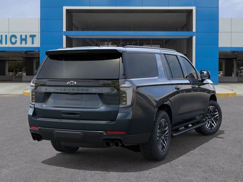 New 2026 Chevrolet Suburban Z71 AWD/4WD image 4