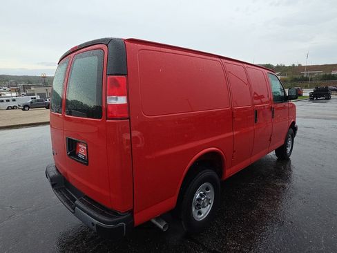 New 2026 Chevrolet Express 3500 w/ Driver Convenience Package RWD image 8