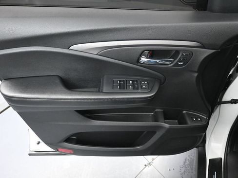 Used 2021 Honda Passport EX-L image 25