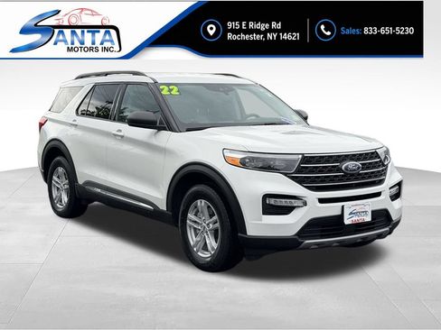 Used 2022 Ford Explorer XLT w/ Equipment Group 202A AWD/4WD image 3