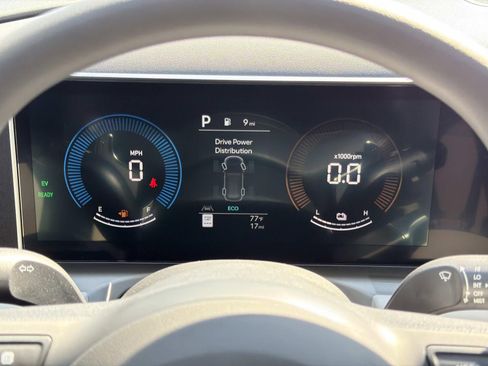 New 2026 Hyundai Tucson Blue SE image 20