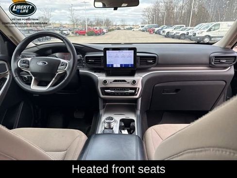 Used 2023 Ford Explorer XLT image 12
