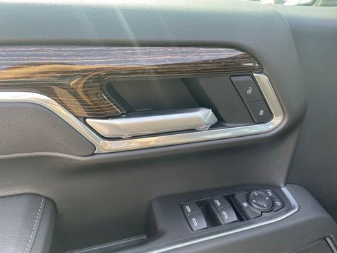 New 2026 GMC Sierra 1500 SLE w/ X31 Off-Road Package image 12