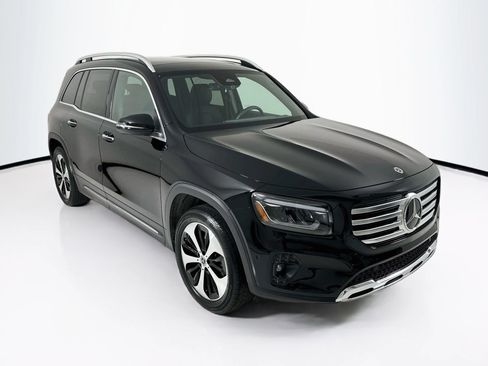 Certified 2024 Mercedes-Benz GLB 250 image 1