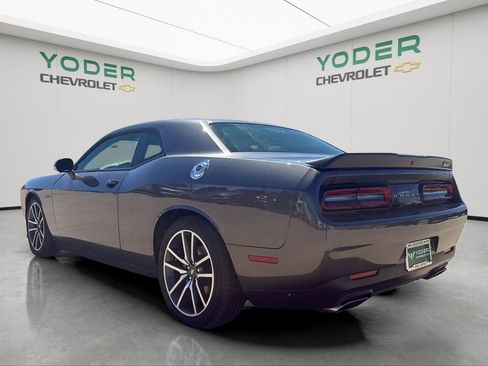 Used 2023 Dodge Challenger R/T image 10