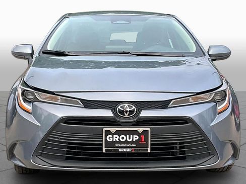 Used 2024 Toyota Corolla LE FWD image 4