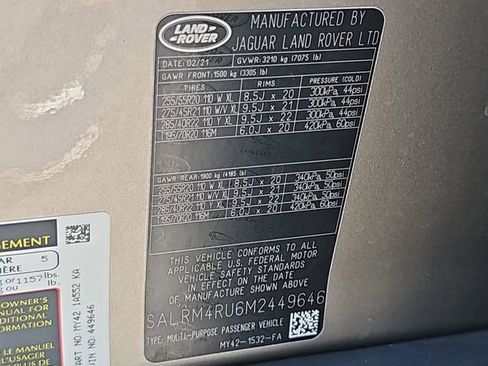 Used 2021 Land Rover Discovery HSE R-Dynamic AWD/4WD image 38