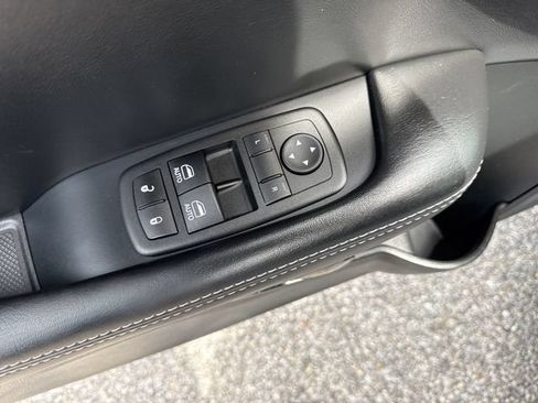 Used 2023 Dodge Challenger SRT Hellcat w/ Driver Convenience Group RWD image 32