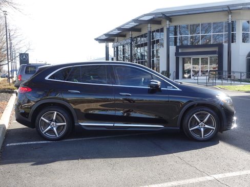 Certified 2023 Mercedes-Benz EQE 500 4MATIC SUV image 3