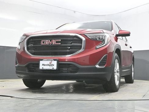 Used 2020 GMC Terrain SLE w/ Driver Convenience Package AWD/4WD image 34