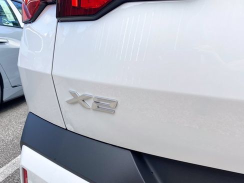 New 2026 BMW X2 xDrive28i w/ Technology Package AWD/4WD image 11