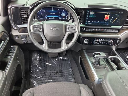 Used 2024 Chevrolet Silverado 1500 RST RWD image 11
