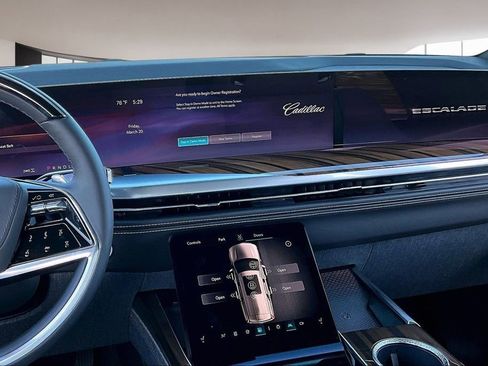 New 2026 Cadillac Escalade Platinum Sport w/ LPO, Floor Liner Package image 7